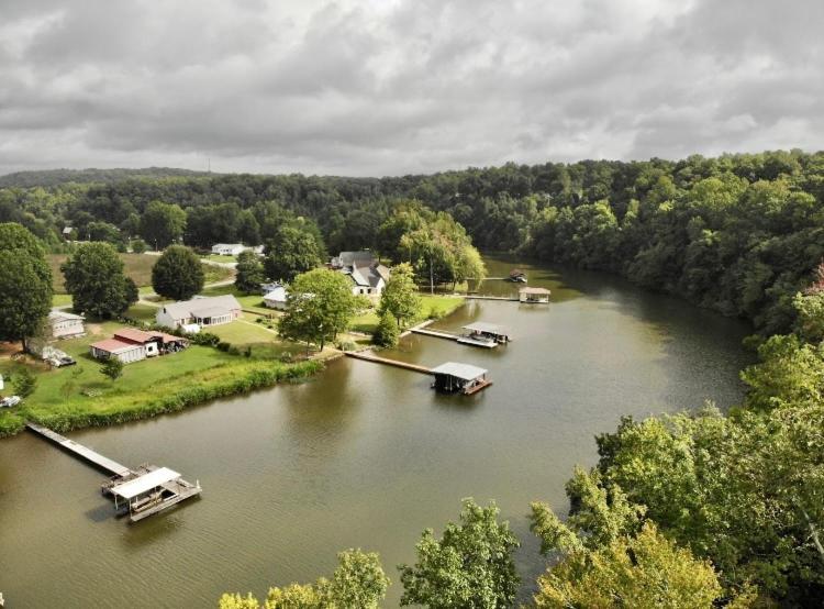 The Aries-A Stargazing, Luxury Glamping Tent Rogersville 외부 사진